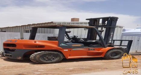 Scissor lift for rental Damma